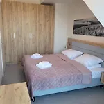 Apartment Czarna Gora 409
