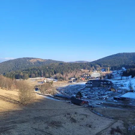 Czarna Gora 409 3*