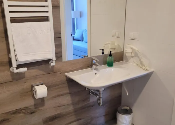 Czarna Gora 409 Sienna (Klodzko)